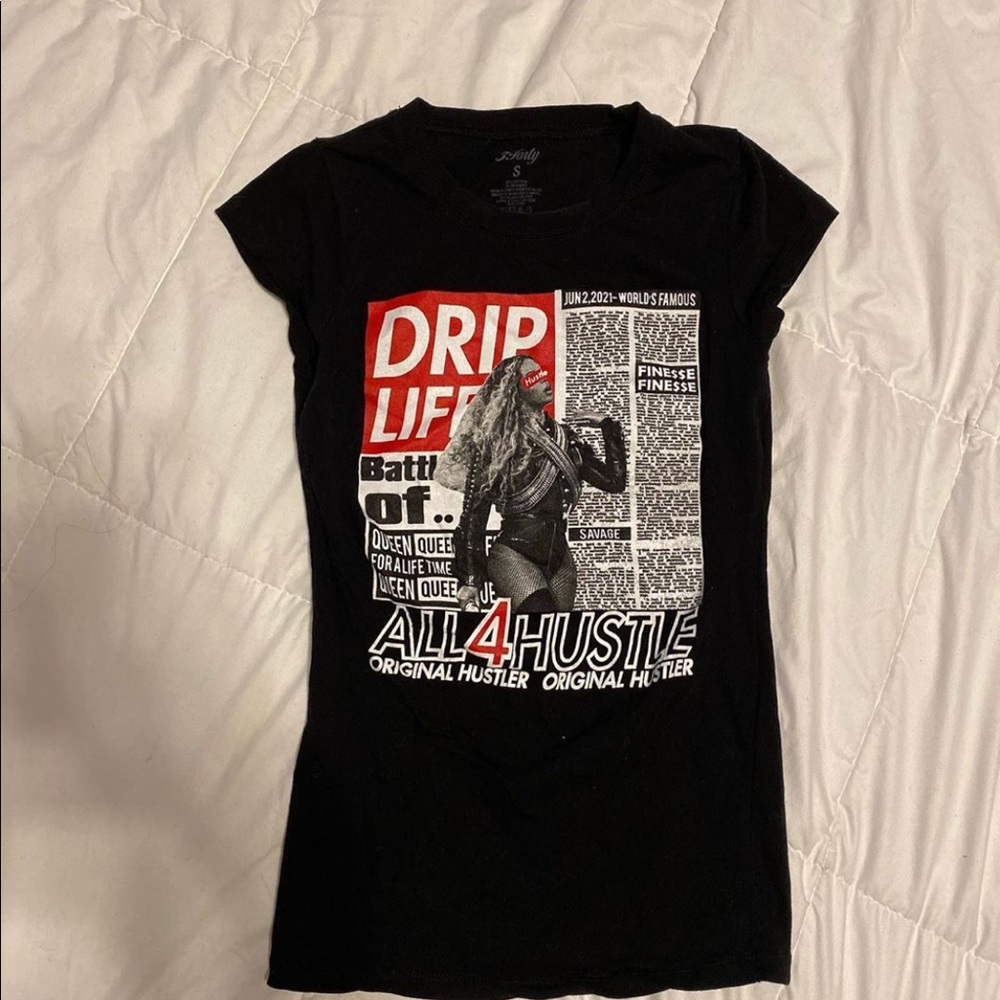 T-shirt